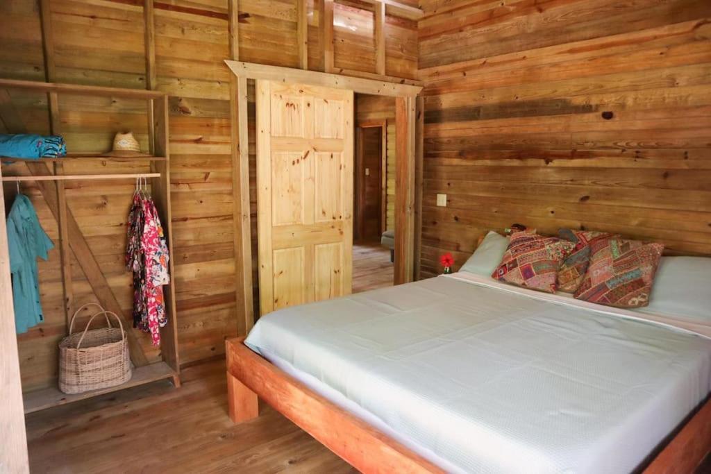 Jungle Beach 2 Bedroom Cottage Μπόκας ντελ Τόρο Εξωτερικό φωτογραφία