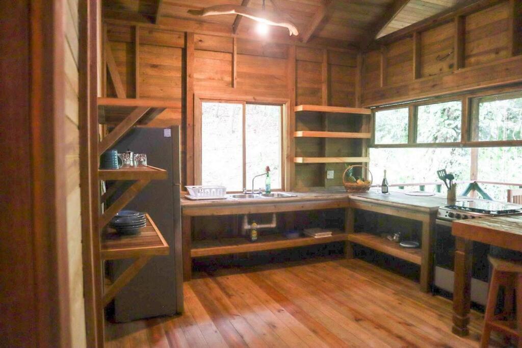 Jungle Beach 2 Bedroom Cottage Μπόκας ντελ Τόρο Εξωτερικό φωτογραφία